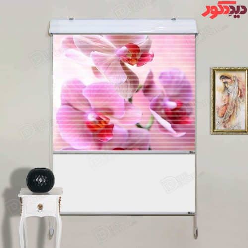 پرده زبرا دومکانیزم کد AZD-083 با طرح گل‌های ارکیده صورتی و بنفش روی زمینه روشن، مناسب اتاق خواب و آ